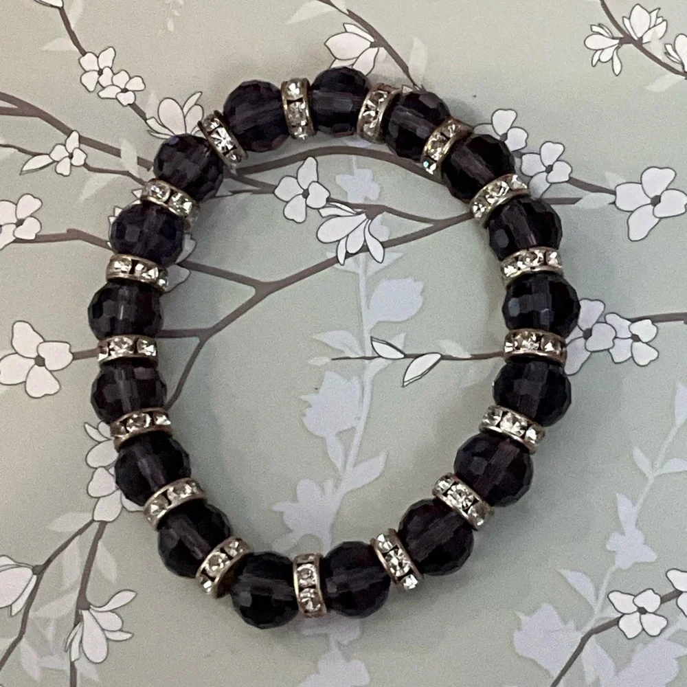 ❄️ Plunder | Elegant Purple/Silver Beaded Bracelet